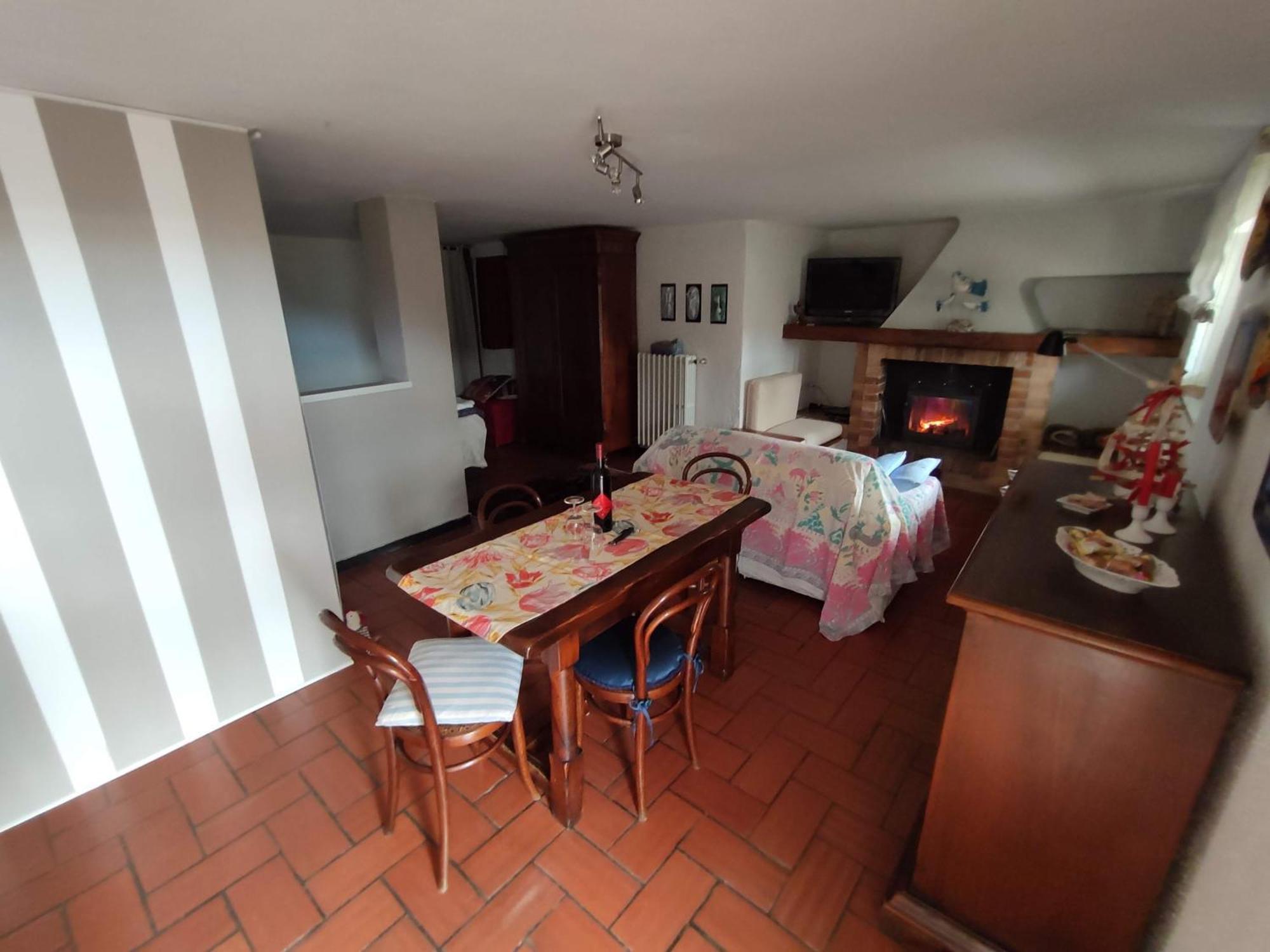 Cisano sul Neva Independent Apartment With A Fabulous Patio - Casa Penny מראה חיצוני תמונה