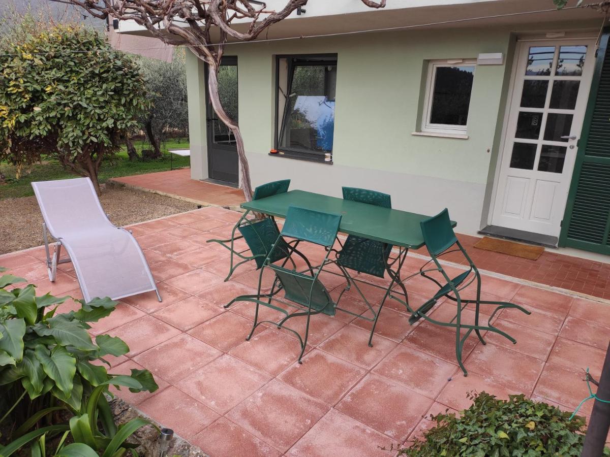 Cisano sul Neva Independent Apartment With A Fabulous Patio - Casa Penny מראה חיצוני תמונה